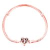 Product Afbeelding Vooraanzicht van onze geweldige bedelarmband in rose goud. De levensboom is open gewerkt en gegraveerd met family op de achterkant gegraveerd. De bedelarmaband is gemaakt van 925 sterling zilver met een laagje rose goud.