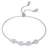 Bovenaanzicht van onze dieren voetjes armband. Deze armband heeft een sliding sluiting. Met 4 open dierenvoeten. Uiteraard gemaakt van 925 Sterling Zilver