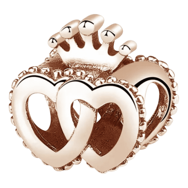 Voor en Achteraanzicht van onze bead hartjes inelkaar met kroon. Gemaakt van 925 sterling zilver en met een laagje rose goud. De hartjes zitten inelkaar als liefde voor elkaar en afgemaakt met een grote kroon bovenop de hartjes. De armband zie je door de armband heen. Echt iets voor Valentijn.