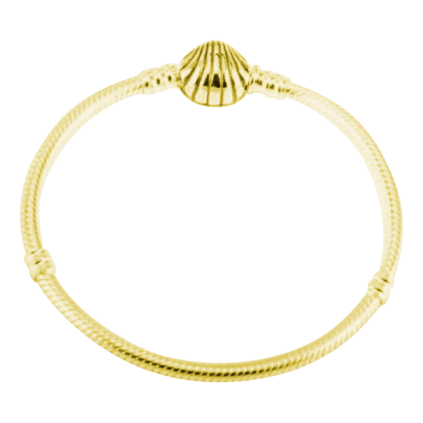 Voorkant product van onze gouden armband verguld met schelpsluiting. Gemaakt van 925 sterling zilver