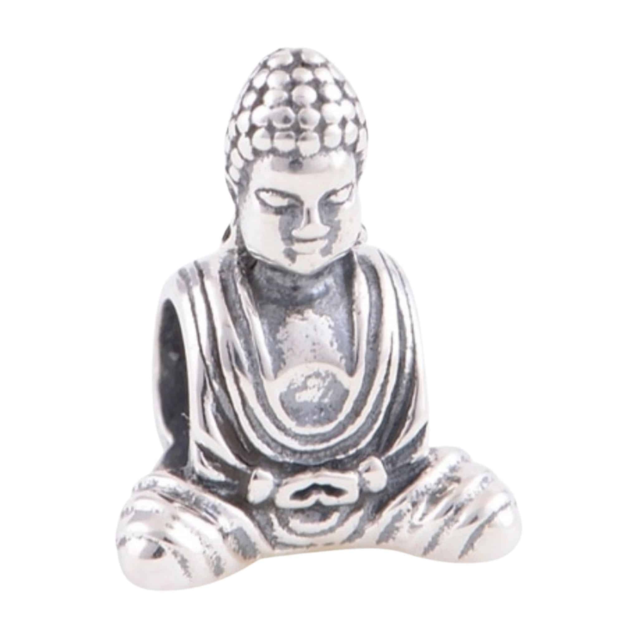 Product Afbeelding Vooraanzicht van onze biddende boeddha uit de geloof en geluk collectie. Deze bead is gemaakt van 925 sterling zilver. Super mooie bedel voor de buddha liefhebber.