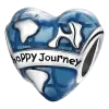 Product Afbeeding voorkant van onze nieuwe hart in de collectie happy journey. Deze reis bedel hart heeft blauwe emaille die lijk alsof je op een wereldkaart kijkt. Met zilveren werelddelen. Aan de voorkant is happy journe gegraveerd en aan de achterkant see the world. En natuurlijk mag de oceaan niet ontbreken. Het hartje is gemaakt van 925 sterling zilver.