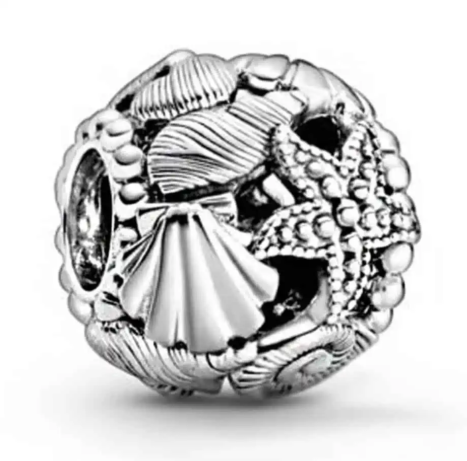 Product Afbeelding Vooraanzicht van onze prachtige schelp bol uit de oceaan collectie. Deze schelpen en zeesterren zijn gemaakt van 925 sterling zilver.