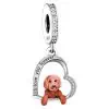 Product Vooraanzicht van onze nieuwe collectie honden bedels. Deze charm Is een opgewerkt hart met een gravure in de rand met I love you forever. Het ras van de hond is een labradoodle en is gemaakt van rose goud. De rest van de charm is gemaakt van 925 sterling zilver met zirkonia ingelegd. Voor de hond fan die van de combi poedels en labradors houd.