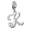 Product Afbeelding Vooraanzicht van onze prachtige nieuw charm uit de letter collectie. Deze sierletter K is gemaakt van 925 sterling zilver en heeft een groot hart gemaakt van zirkonia. Deze charm K is sierlijk met mooi krullen.