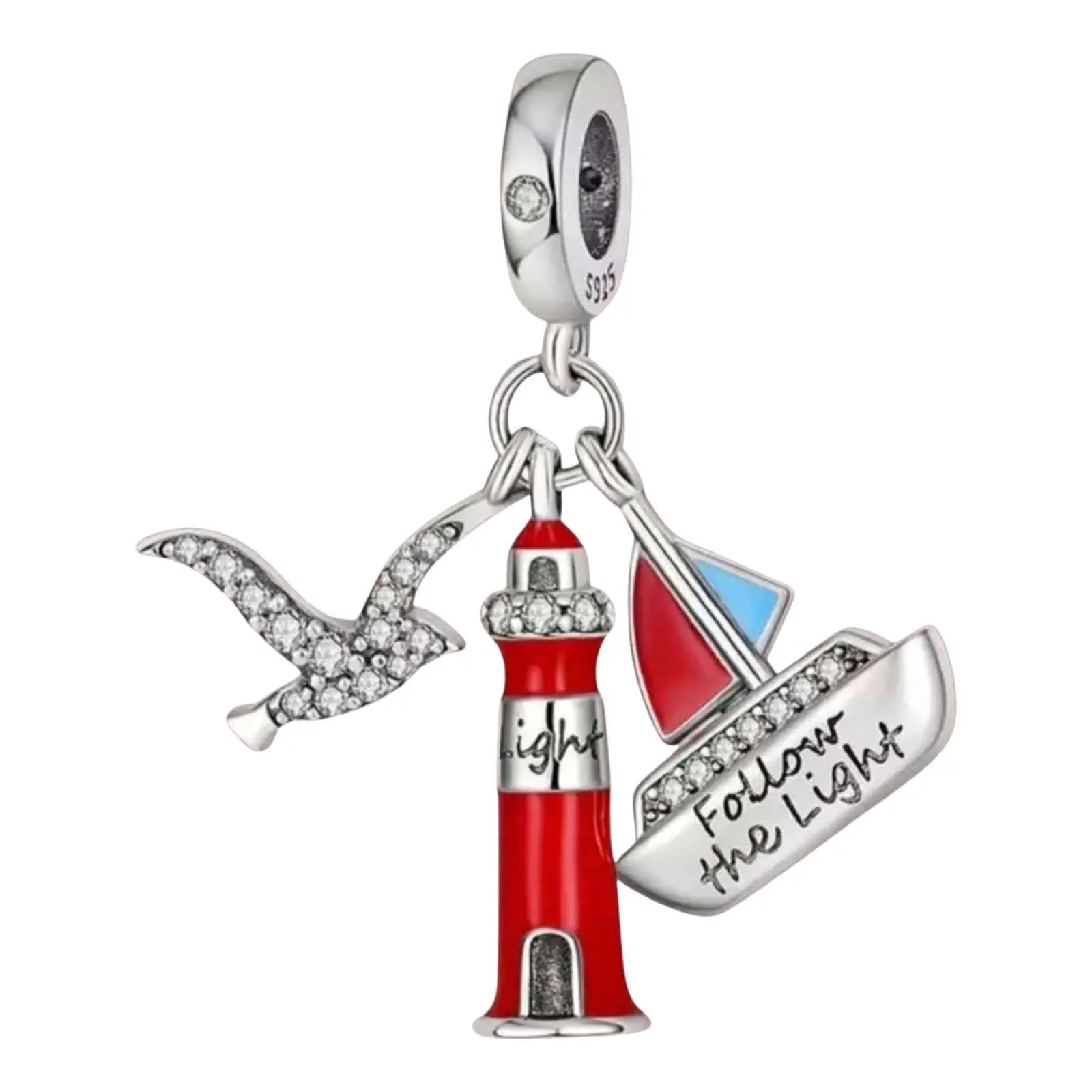 Product Afbeelding Vooraanzicht van onze prachtige 3-delige charm uit de happy holland collectie. De vuurtoren, meeuw en zeilboot zijn gemaakt van 925 sterling zilver en rode emaille en ingelegd met zirkonia.