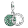 Product Afbeelding Vooraanzicht van onze 2-delige klavertje 4 met groene zirkonia steentjes. Mooie bedel van 925 sterling zilver