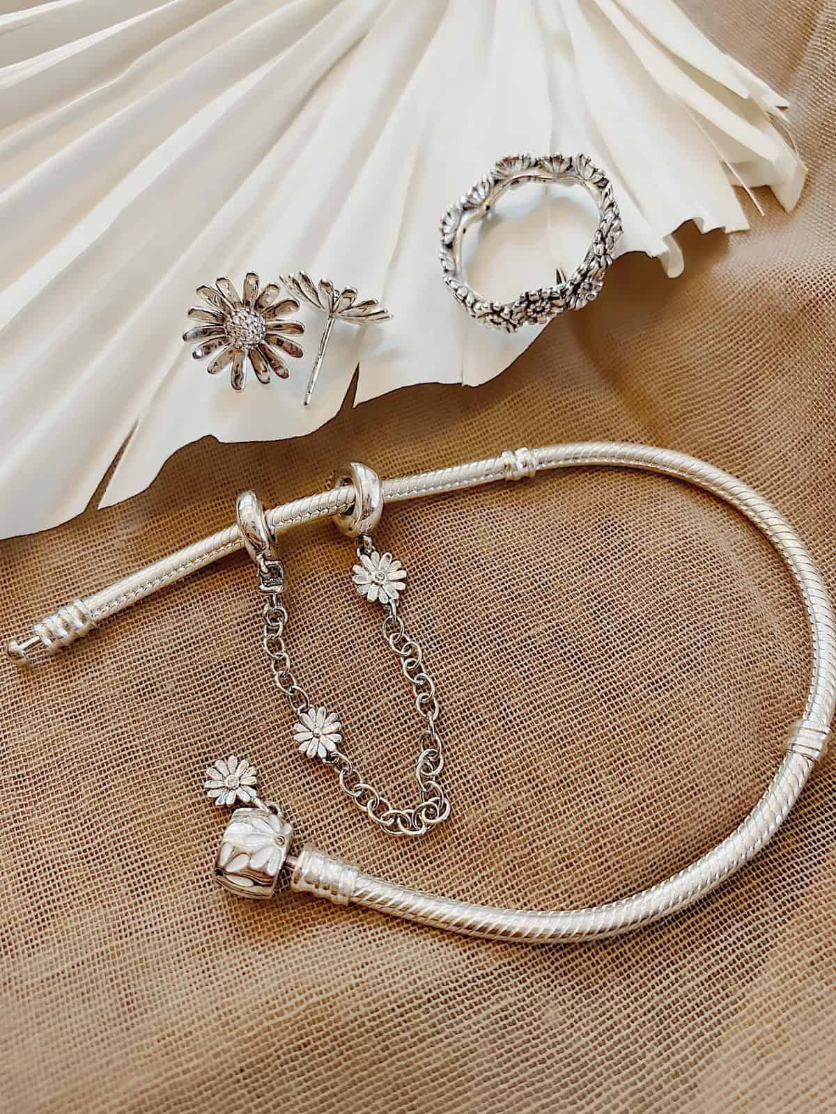 Madeliefje medaillon ketting zilveren bloem hanger geel centrum Cottagecore sieraden boho bloemen foto medaillon cadeau voor haar - België
