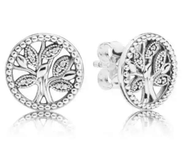 Product Afbeelding Vooraanzicht van onze prachtige levensboom oorbellen rond van 925 sterling zilver. Deze earstuds zijn ook ingelegd met zirkonia steentjes.