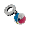 Product Afbeelding Vooraanzicht van onze prachtige strandbal. Deze strandbal met de 4 kleurenvlakken van blauw rood geel en groen is een klassieker. De bal voor op het strand is gemaakt van 925 sterling zilver en heeft 3 kleuren emaillen die de bal onderscheiden van een gewone bal naar een strandbal!